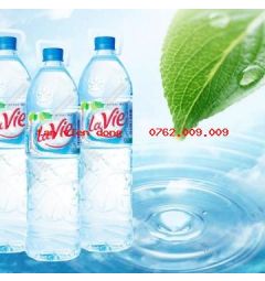 NƯỚC UÔNG LAVIE (550ML)